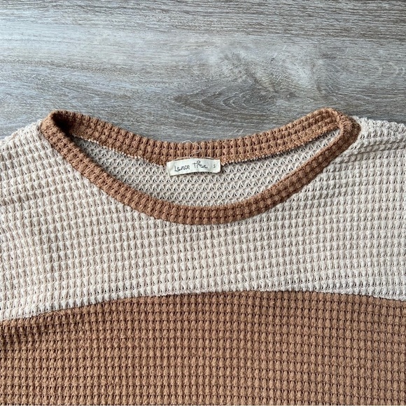 Lemon Tree Patchwork Earth Tone Long Sleeve Top - Picture 5 of 14